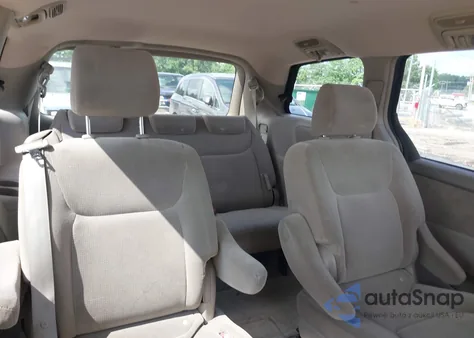 2005 Toyota Sienna Le from USA, damaged, VIN 5TDZA23C75S242178